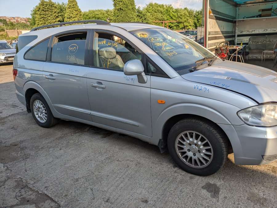 SSANGYONG Rodius 2004