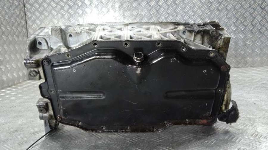 R2AA10400A Поддон Mazda 6 2009г. | Фото № 1 R2AA10400A Поддон Mazda 6 2009г. - Фото 1