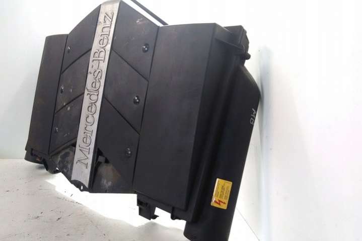 W212 A2105840047 Декоративная крышка двигателя Mercedes E W212/S212/C207/A207 (2009-2013) 2009г. | Фото № 1 W212 A2105840047 Декоративная крышка двигателя Mercedes E W212/S212/C207/A207 (2009-2013) 2009г. - Фото 1