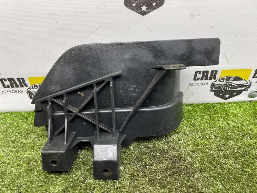 7P6854855  Брызговик задний левый   Volkswagen Touareg II 2011г. | Фото № 6  7P6854855  Брызговик задний левый   Volkswagen Touareg II 2011г. - Фото 6