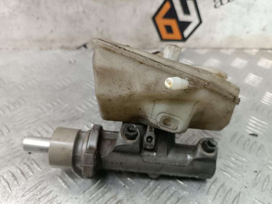 Цилиндр тормозной главный Peugeot 406 2000г. | Фото № 4 Цилиндр тормозной главный Peugeot 406 2000г. - Фото 4