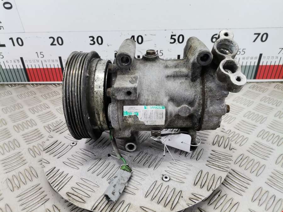 SD6V121918 Компрессор кондиционера Renault Clio 3 (2005-2012) Хетчбэк 5дв. 2009г. | Фото № 1 SD6V121918 Компрессор кондиционера Renault Clio 3 (2005-2012) Хетчбэк 5дв. 2009г. - Фото 1