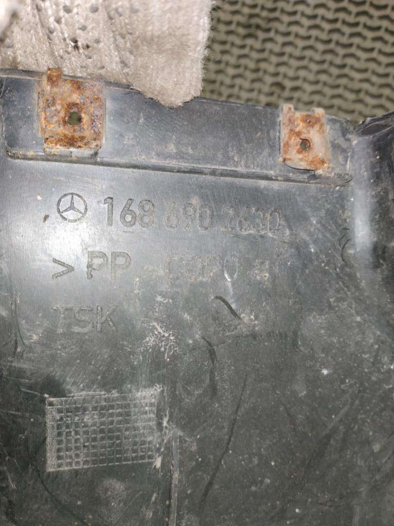 1686902630 Подкрылок передний правый Mercedes-Benz A W168 рест. W168 2001г. | Фото № 2 1686902630 Подкрылок передний правый Mercedes-Benz A W168 рест. W168 2001г. - Фото 2