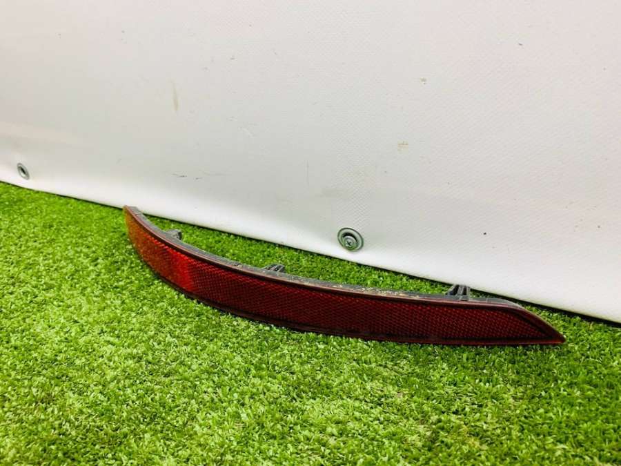 6V9945106 Светоотражатель задний правый Skoda Fabia III 2019г. | Фото № 3 6V9945106 Светоотражатель задний правый Skoda Fabia III 2019г. - Фото 3