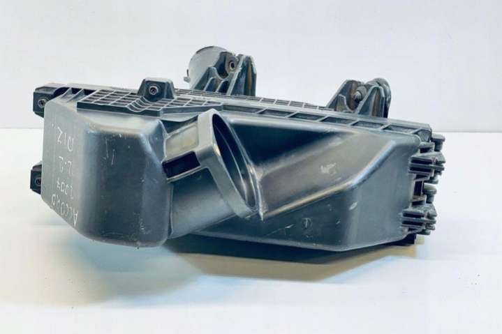 17210RBDE00 Корпус воздушного фильтра Honda Accord 11 поколение (2022-2024) 2022г. | Фото № 1 17210RBDE00 Корпус воздушного фильтра Honda Accord 11 поколение (2022-2024) 2022г. - Фото 1