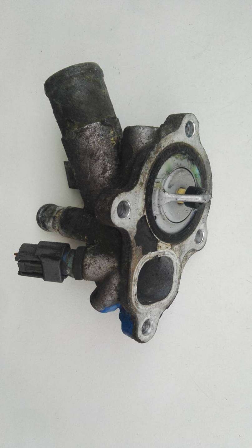Корпус термостата  Nissan X-Trail T30 2004г. | Фото № 2   Корпус термостата  Nissan X-Trail T30 2004г. - Фото 2