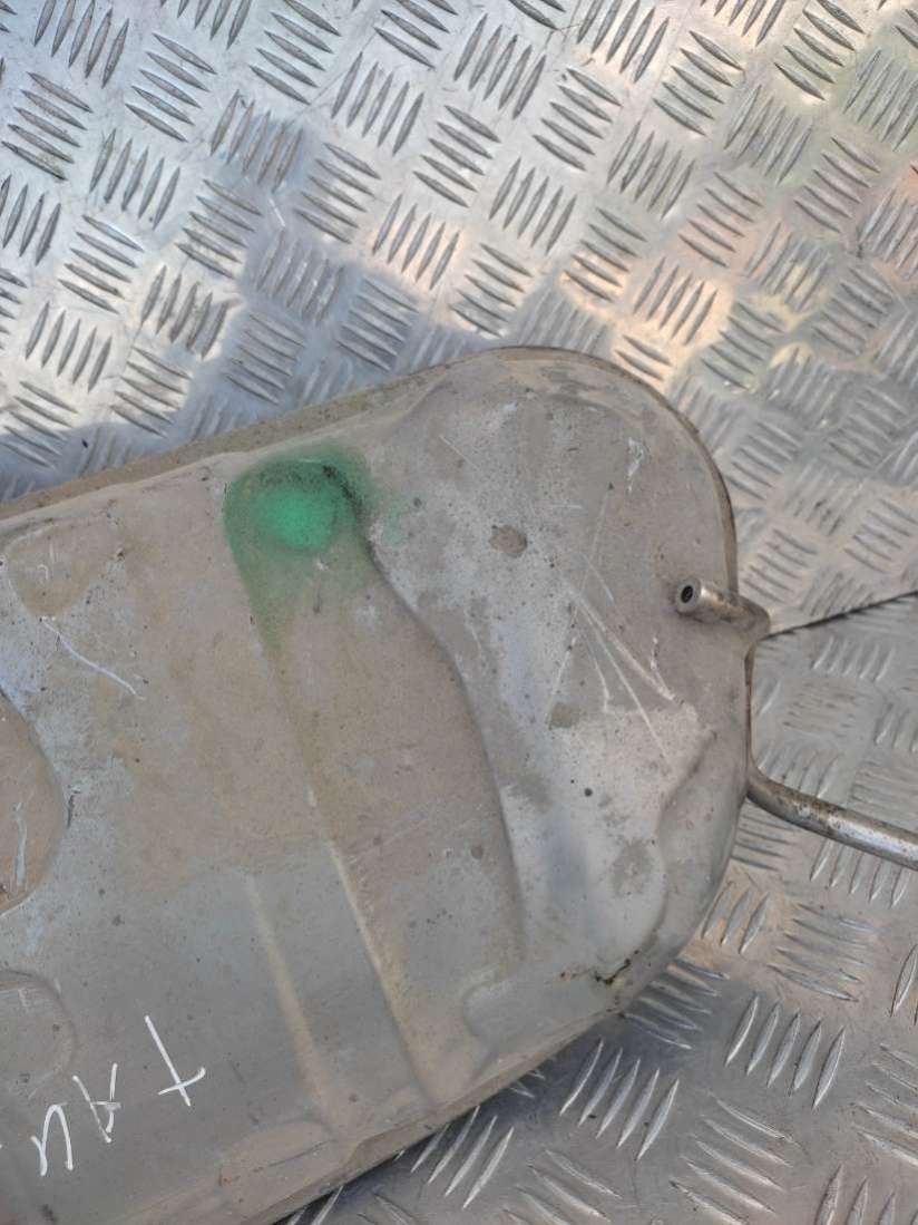 Банка глушителя задняя  Volkswagen Touran 1 2007г. | Фото № 4   Банка глушителя задняя  Volkswagen Touran 1 2007г. - Фото 4