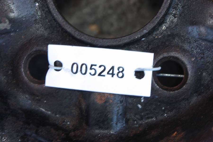 Диск штампованный  Toyota Previa 0000г. | Фото № 4   Диск штампованный  Toyota Previa 0000г. - Фото 4