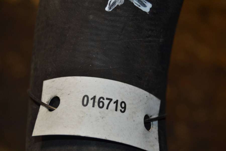 7H0145709D Патрубок интеркулера Volkswagen Transporter 2003г. | Фото № 4 7H0145709D Патрубок интеркулера Volkswagen Transporter 2003г. - Фото 4