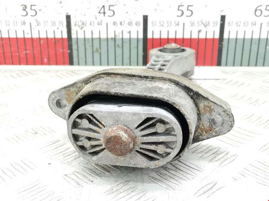 Кронштейн (крепление лапа траверса) кпп Volkswagen Golf 4 (1997-2004) Хетчбэк 5дв. 1999г. | Фото № 2 Кронштейн (крепление лапа траверса) кпп Volkswagen Golf 4 (1997-2004) Хетчбэк 5дв. 1999г. - Фото 2