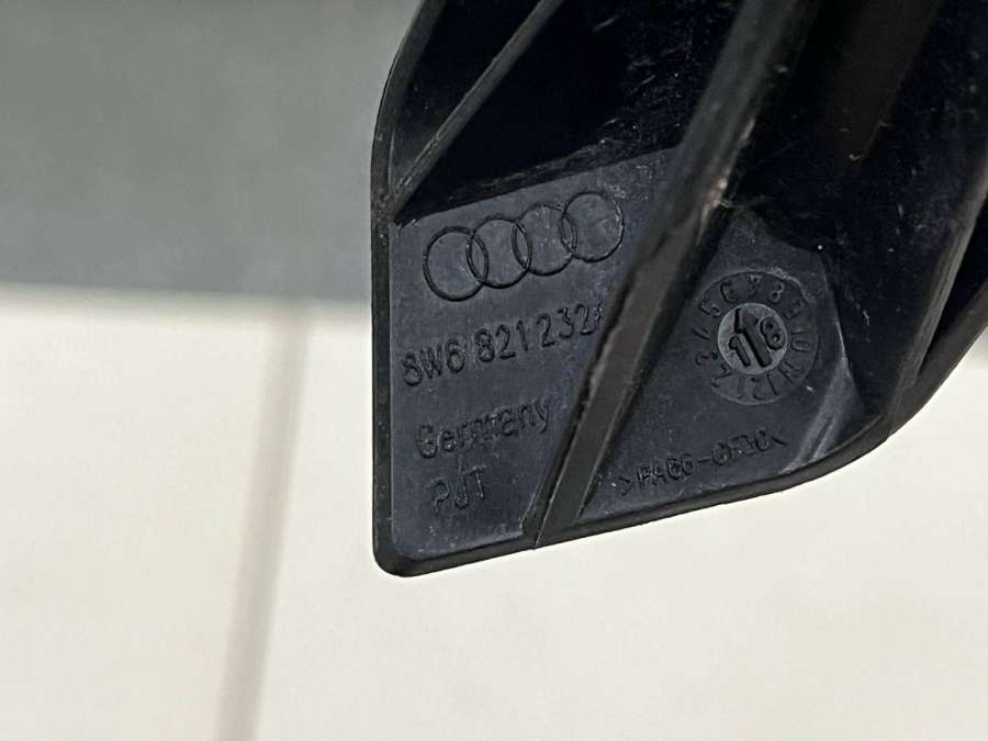 8W6821231A8W6821232A Кронштейн крыла передний правый  Audi A5 F5 F5 2018г. | Фото № 2  8W6821231A8W6821232A Кронштейн крыла передний правый  Audi A5 F5 F5 2018г. - Фото 2