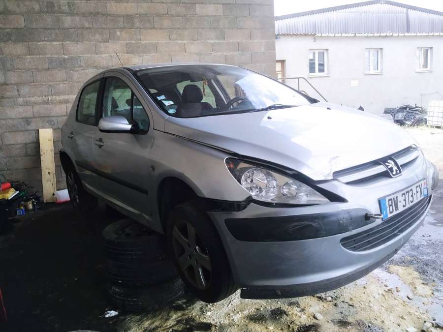 9640937380 Кран отопителя (печки) Peugeot 307 (2001-2008) Хетчбэк 5дв. 2002г. | Фото № 9 9640937380 Кран отопителя (печки) Peugeot 307 (2001-2008) Хетчбэк 5дв. 2002г. - Фото 9