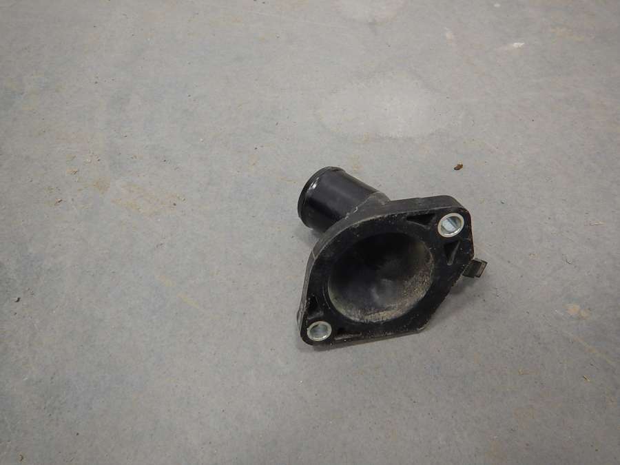 110611214R Крышка термостата Renault Kaptur 0000г. | Фото № 2 110611214R Крышка термостата Renault Kaptur 0000г. - Фото 2