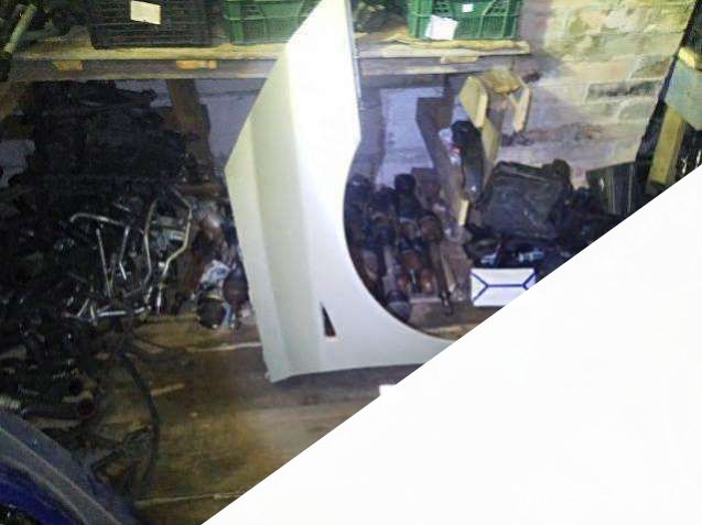 Крыло переднее правое Renault Espace 4 2004г. | Фото № 2 Крыло переднее правое Renault Espace 4 2004г. - Фото 2