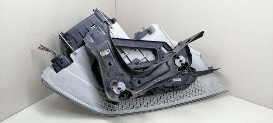 DEPO Фара левая  Skoda Octavia 2  (A5) хетчбэк 5 дв. 2004г. | Фото № 3  DEPO Фара левая  Skoda Octavia 2  (A5) хетчбэк 5 дв. 2004г. - Фото 3