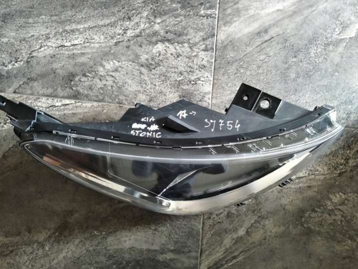 92102-H8 Фара правая Kia Stonic 1 поколение (2017-2024) 2017г. | Фото № 2 92102-H8 Фара правая Kia Stonic 1 поколение (2017-2024) 2017г. - Фото 2