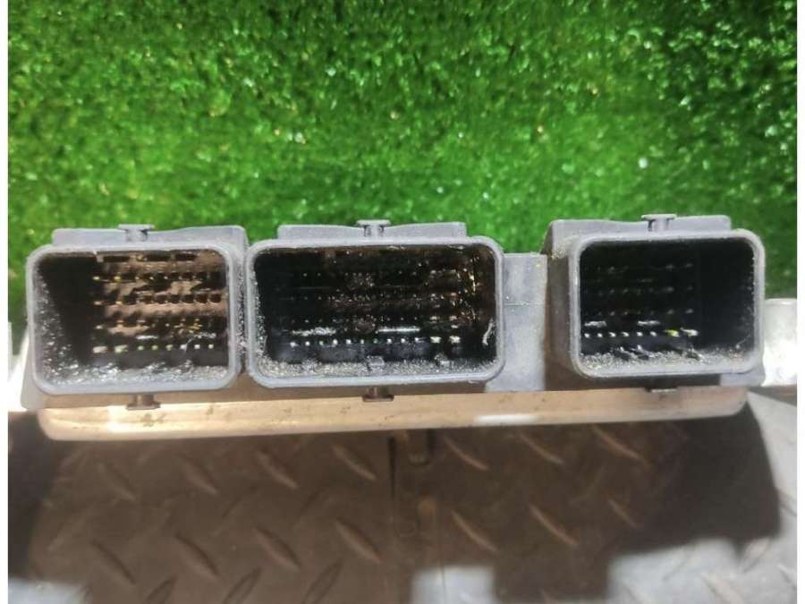 9647480580 Блок управления двигателем  Peugeot 307 2003г. | Фото № 3  9647480580 Блок управления двигателем  Peugeot 307 2003г. - Фото 3