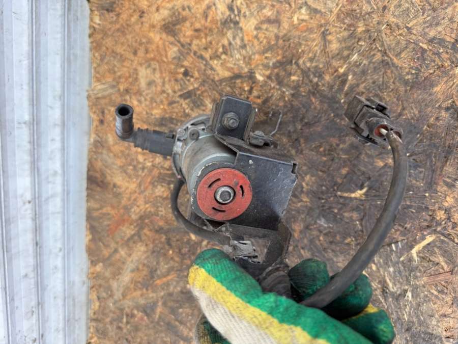 0004351301 Насос вакуумный Mercedes C W203 2003г. | Фото № 9 0004351301 Насос вакуумный Mercedes C W203 2003г. - Фото 9