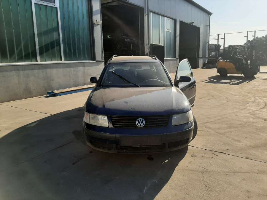 321959481C Датчик температуры охлаждающей жидкости Volkswagen Passat 5 (1996-2000) Универсал 1999г. | Фото № 13 321959481C Датчик температуры охлаждающей жидкости Volkswagen Passat 5 (1996-2000) Универсал 1999г. - Фото 13