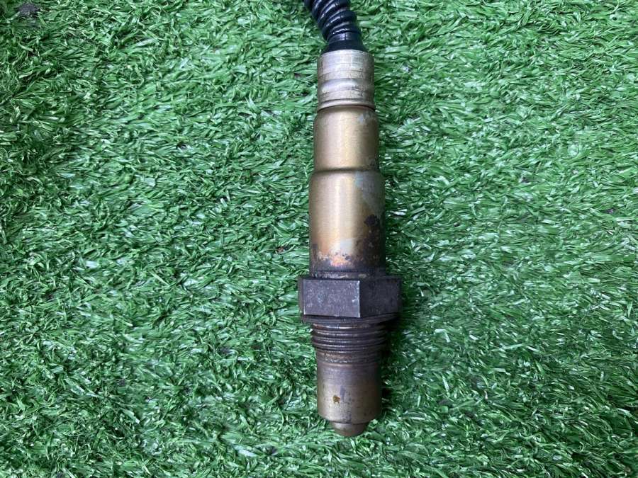 1828370258007001 Лямбда-зонд  Maserati Quattroporte 5 M156 2006г. | Фото № 4  1828370258007001 Лямбда-зонд  Maserati Quattroporte 5 M156 2006г. - Фото 4