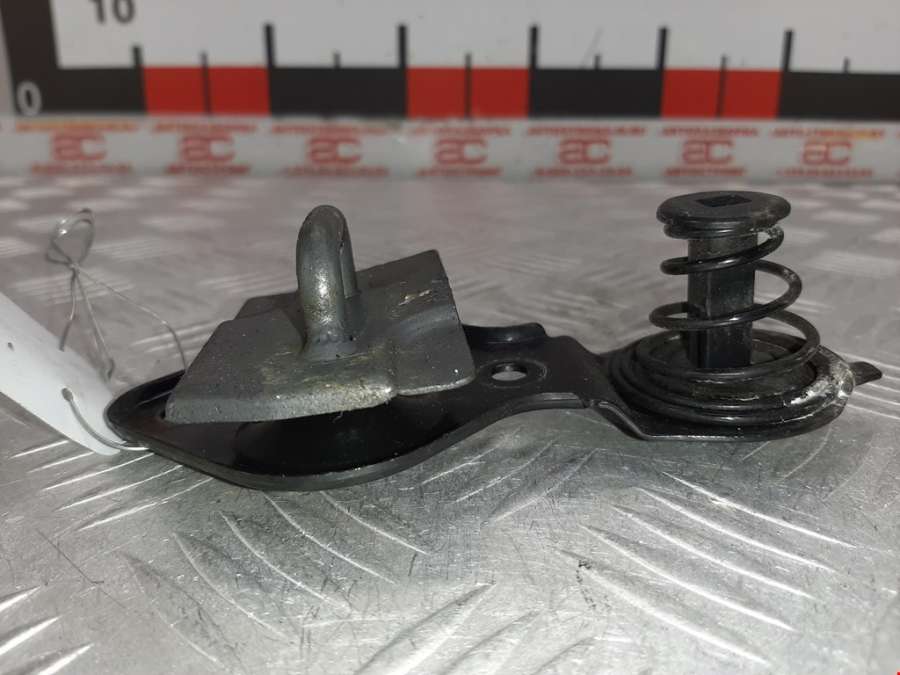 A2118800360 Замок капота Mercedes CLS-Class (W219) (2004-2010) Седан 2006г. | Фото № 1 A2118800360 Замок капота Mercedes CLS-Class (W219) (2004-2010) Седан 2006г. - Фото 1