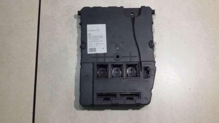 8200412548S118400150F Блок управления двигателем  Renault Megane 2 поколение (2002-2006) 2002г. | Фото № 1  8200412548S118400150F Блок управления двигателем  Renault Megane 2 поколение (2002-2006) 2002г. - Фото 1