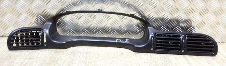 9616431577 Рамка панели приборов  Peugeot 406  универсал 1998г. | Фото № 1  9616431577 Рамка панели приборов  Peugeot 406  универсал 1998г. - Фото 1