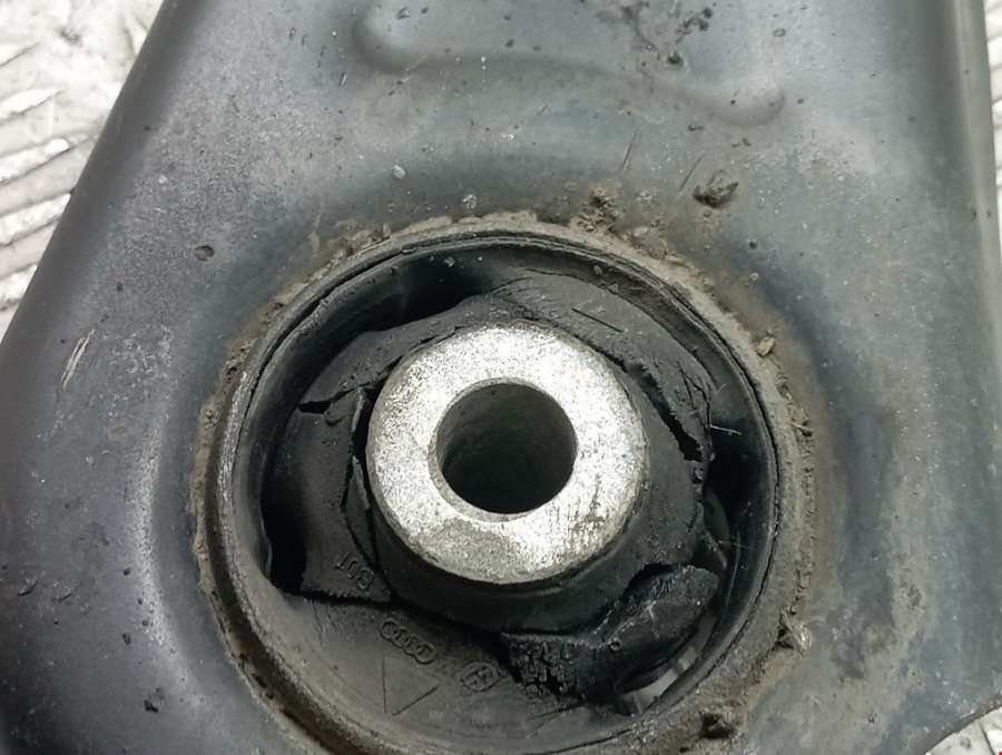 6R0407151 Рычаг передний левый Skoda Fabia 2 (5J) (2007-2014) Универсал 2009г. | Фото № 5 6R0407151 Рычаг передний левый Skoda Fabia 2 (5J) (2007-2014) Универсал 2009г. - Фото 5