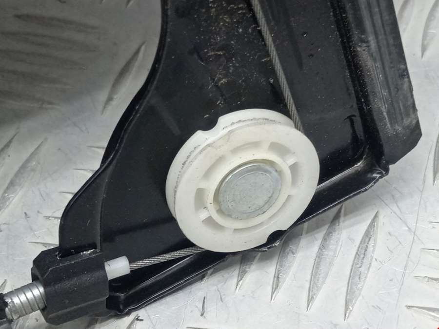 Стеклоподъемник электрический двери передней правой Volkswagen Touran 1 (2003-2015) Минивэн 2006г. | Фото № 6 Стеклоподъемник электрический двери передней правой Volkswagen Touran 1 (2003-2015) Минивэн 2006г. - Фото 6