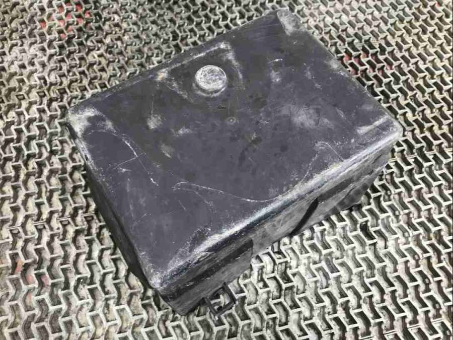 Кожух аккумулятора Honda Accord седан 1999г. | Фото № 2 Кожух аккумулятора Honda Accord седан 1999г. - Фото 2