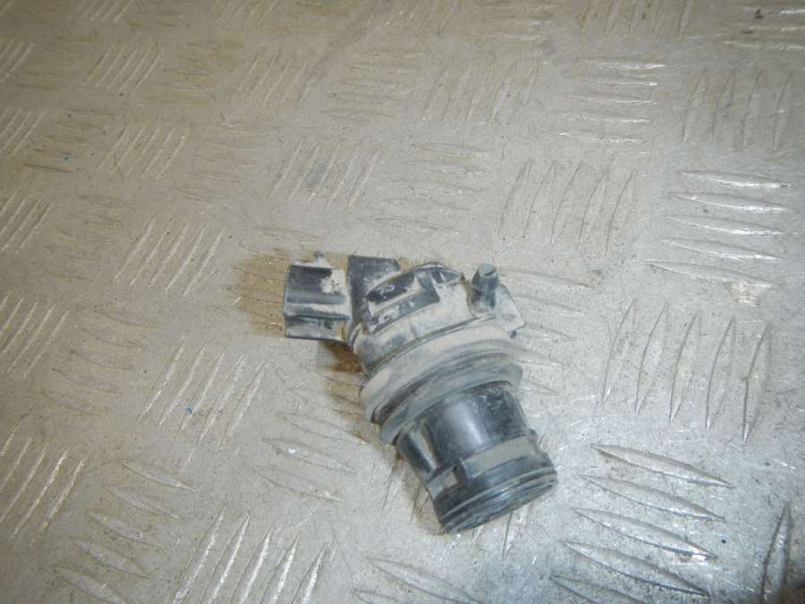 8533060160 Насос омывателя  Toyota Rav4 0000г. | Фото № 3  8533060160 Насос омывателя  Toyota Rav4 0000г. - Фото 3