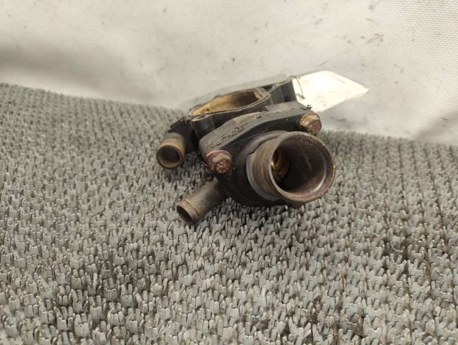 F3R Корпус термостата Renault Scenic минивэн 1998г. | Фото № 3 F3R Корпус термостата Renault Scenic минивэн 1998г. - Фото 3