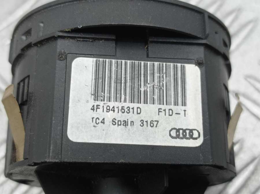 4F1941531D Переключатель света  Audi Q7 Джип 2008г. | Фото № 4  4F1941531D Переключатель света  Audi Q7 Джип 2008г. - Фото 4