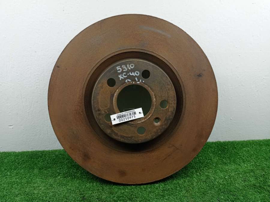 Диск тормозной передний Volvo XC40 Джип 2020г. | Фото № 1 Диск тормозной передний Volvo XC40 Джип 2020г. - Фото 1