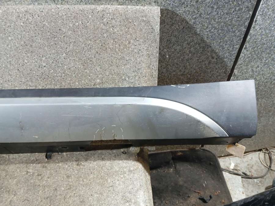 51772990599 Накладка на порог BMW X1 E84 2011г. | Фото № 4 51772990599 Накладка на порог BMW X1 E84 2011г. - Фото 4