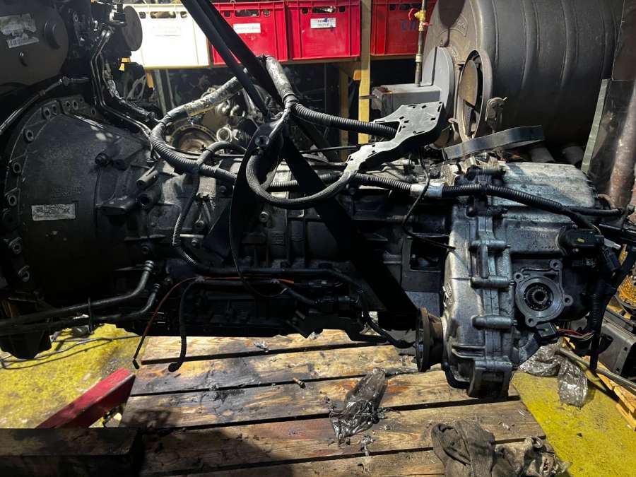 AH427000CJ AH427000 АКПП Land Rover Range Rover Sport 1 restailing 2011г. | Фото № 1 AH427000CJ AH427000 АКПП Land Rover Range Rover Sport 1 restailing 2011г. - Фото 1