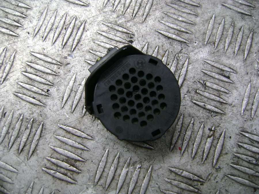 8360013 Сигнал (клаксон) BMW 5 E39 1998г. | Фото № 1 8360013 Сигнал (клаксон) BMW 5 E39 1998г. - Фото 1