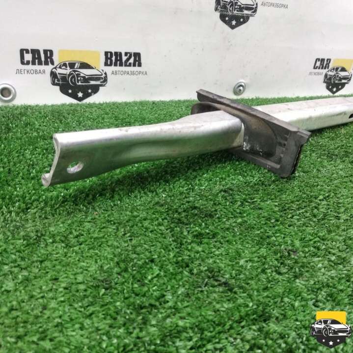 8W0805646B Кронштейн  Audi A4 2017г. | Фото № 5  8W0805646B Кронштейн  Audi A4 2017г. - Фото 5