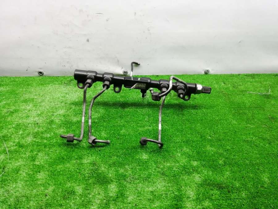 6S7Q9D280AA Топливная рампа Ford Mondeo 3 2003г. | Фото № 1 6S7Q9D280AA Топливная рампа Ford Mondeo 3 2003г. - Фото 1