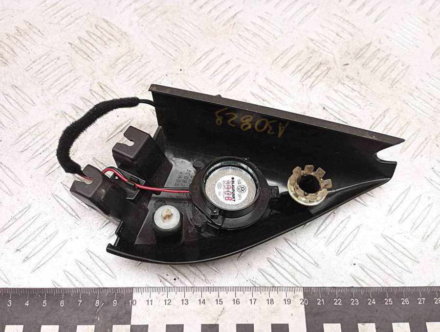 3C00354113C0837994 Динамик высокочастотный (пищалка) Volkswagen Passat B6 седан 2007г. | Фото № 4 3C00354113C0837994 Динамик высокочастотный (пищалка) Volkswagen Passat B6 седан 2007г. - Фото 4