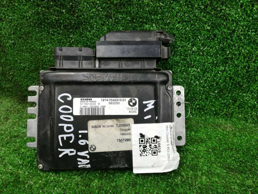 S118012003BS105961001 Блок управления двигателем  Mini Cooper S хетчбэк 5 дв. 2002г. | Фото № 1  S118012003BS105961001 Блок управления двигателем  Mini Cooper S хетчбэк 5 дв. 2002г. - Фото 1