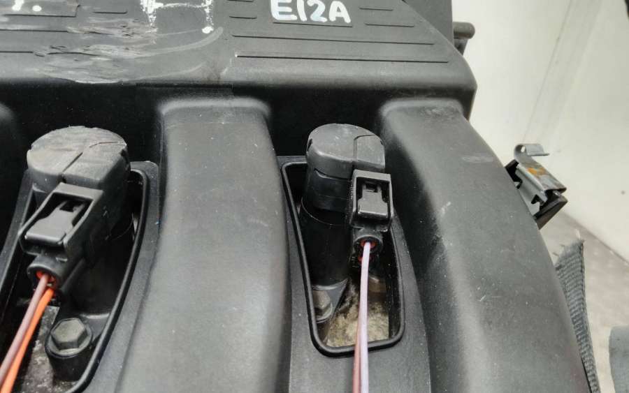 7700875000 Катушка зажигания Renault Laguna 2001г. | Фото № 1 7700875000 Катушка зажигания Renault Laguna 2001г. - Фото 1