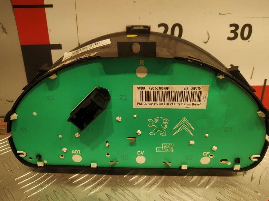 9658241780 Панель приборная (щиток приборов) Peugeot 1007 (2005-2009) Хетчбэк 3дв. 2005г. | Фото № 2 9658241780 Панель приборная (щиток приборов) Peugeot 1007 (2005-2009) Хетчбэк 3дв. 2005г. - Фото 2