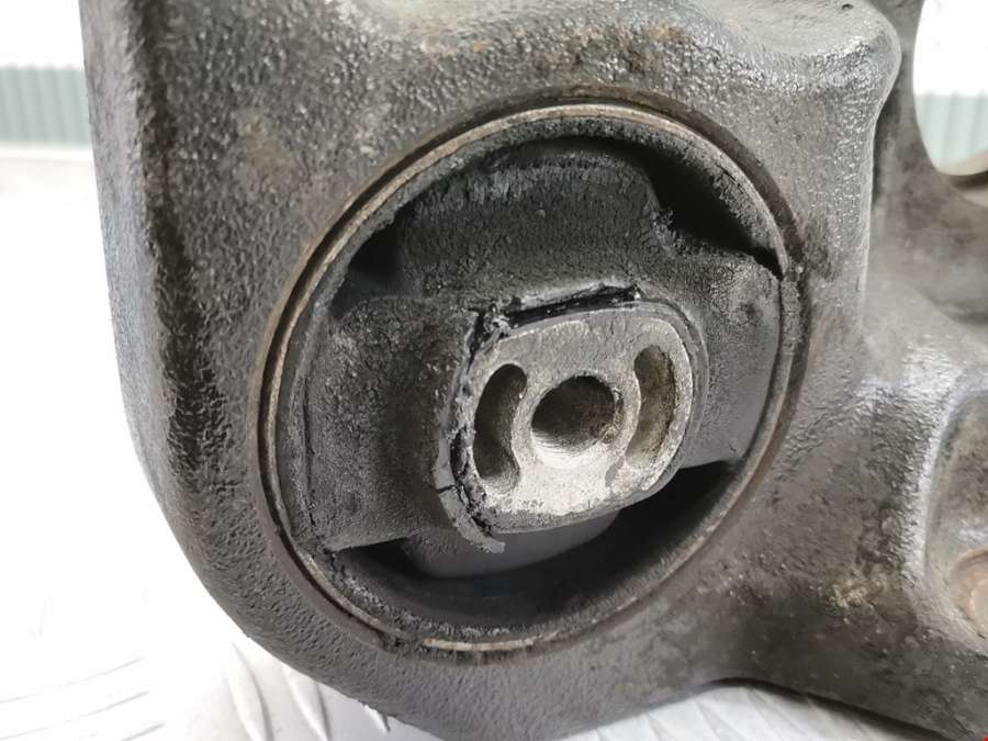 Кронштейн промежуточного вала Peugeot Expert 2 (G9) (2007-2016) Фургон 2008г. | Фото № 5 Кронштейн промежуточного вала Peugeot Expert 2 (G9) (2007-2016) Фургон 2008г. - Фото 5