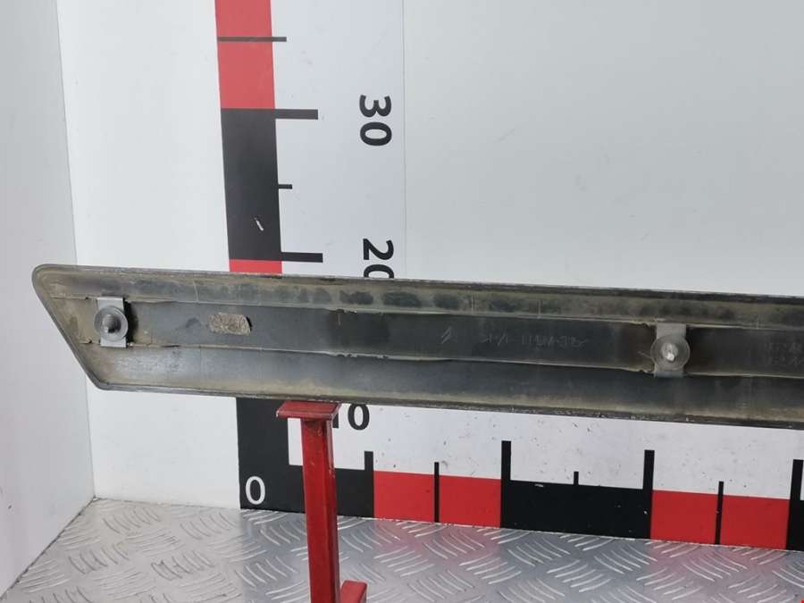 96590379 Накладка декоративная (молдинг) двери задней левой Citroen C4 Grand Picasso 1 (2006-2013) Минивэн 2006г. | Фото № 5 96590379 Накладка декоративная (молдинг) двери задней левой Citroen C4 Grand Picasso 1 (2006-2013) Минивэн 2006г. - Фото 5