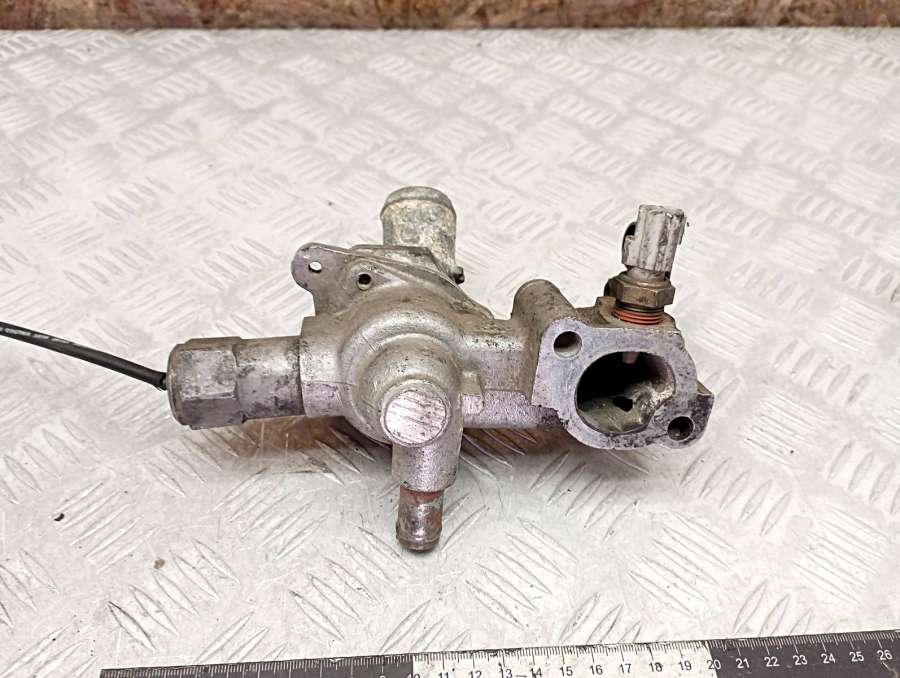 89FF9K478CC96FF8594AB Корпус термостата  Ford Escort 5 1994г. | Фото № 3  89FF9K478CC96FF8594AB Корпус термостата  Ford Escort 5 1994г. - Фото 3