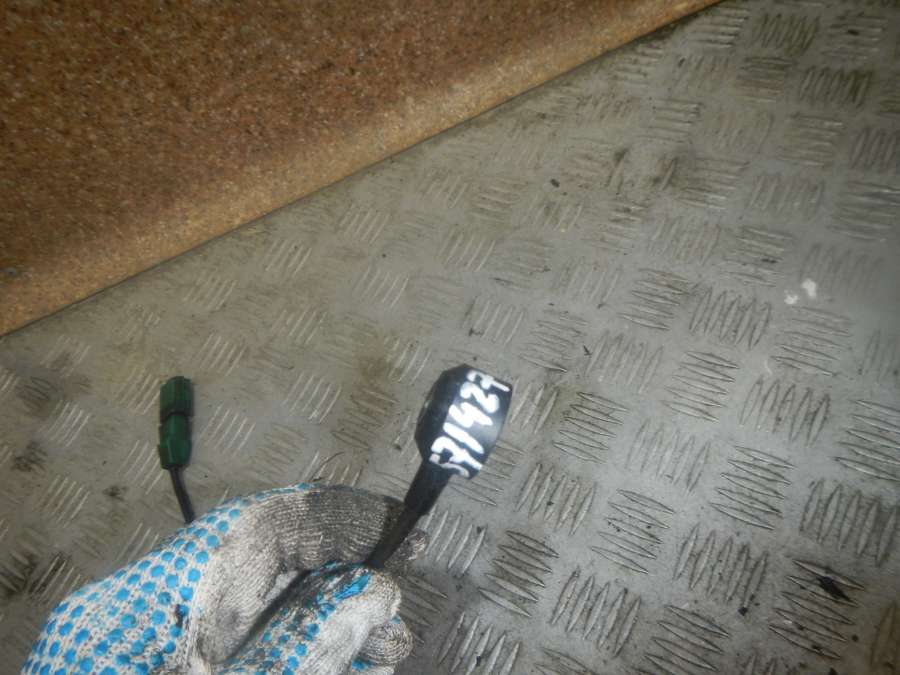 06E905377A Датчик детонации Audi A6 0000г. | Фото № 2 06E905377A Датчик детонации Audi A6 0000г. - Фото 2