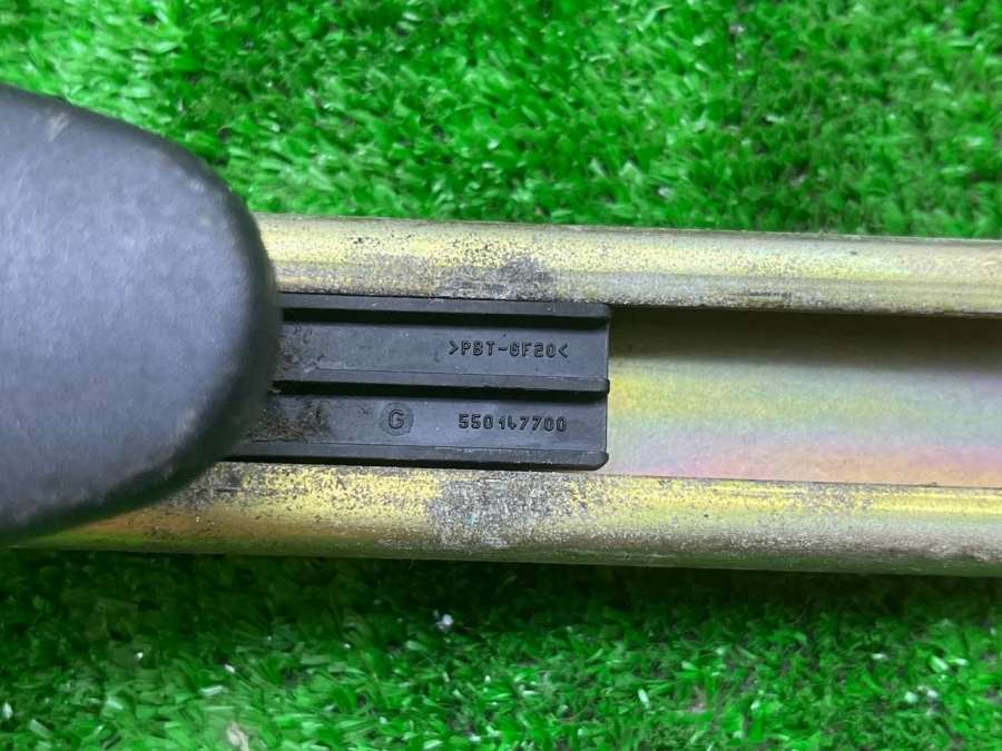 9285185R550147700 Механизм регулировки высоты ремня безопасности Peugeot 206 1 1999г. | Фото № 6 9285185R550147700 Механизм регулировки высоты ремня безопасности Peugeot 206 1 1999г. - Фото 6