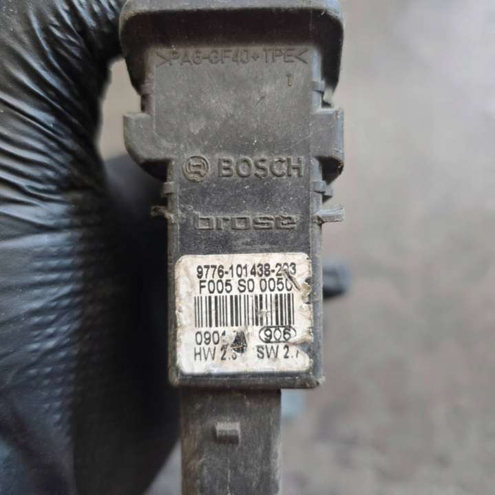 9776101438203 Моторчик стеклоподъемника Volkswagen Golf 4 поколение (1997-2004) 1997г. | Фото № 4 9776101438203 Моторчик стеклоподъемника Volkswagen Golf 4 поколение (1997-2004) 1997г. - Фото 4