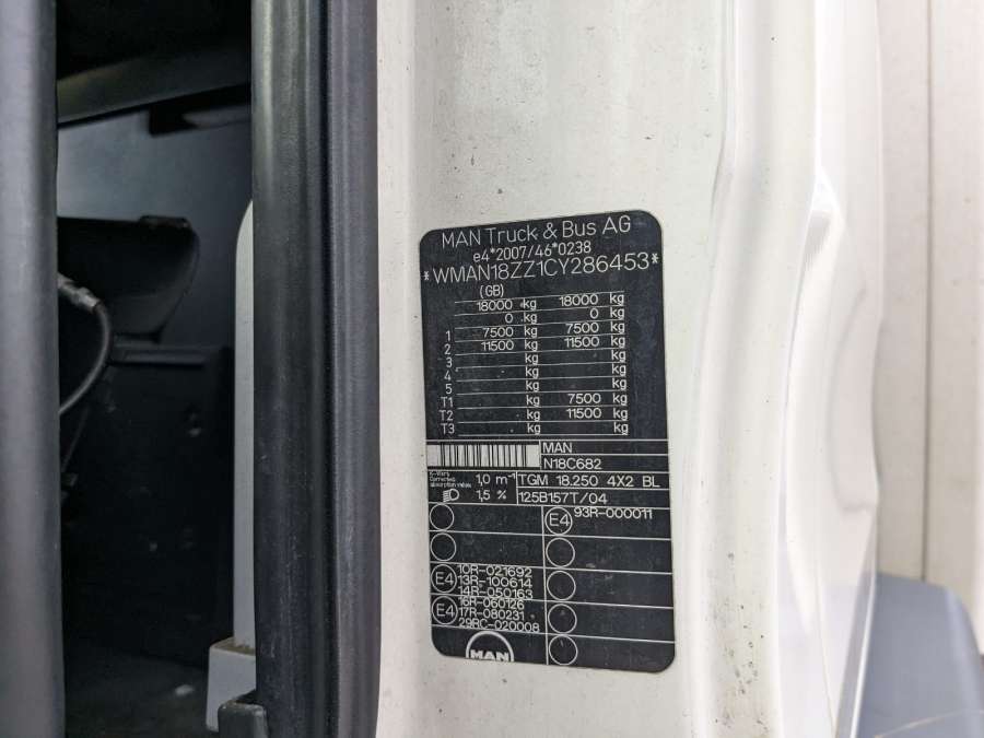 Амортизатор задний правый MAN TGM (2005-2020) Грузовой 2012г. | Фото № 12 Амортизатор задний правый MAN TGM (2005-2020) Грузовой 2012г. - Фото 12